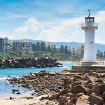 Designer 1 Bedroom Apt In Wollongong With Ocean Views