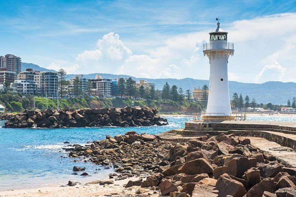 Apartment Designer 1 Bedroom Apt In With Ocean Views Wollongong